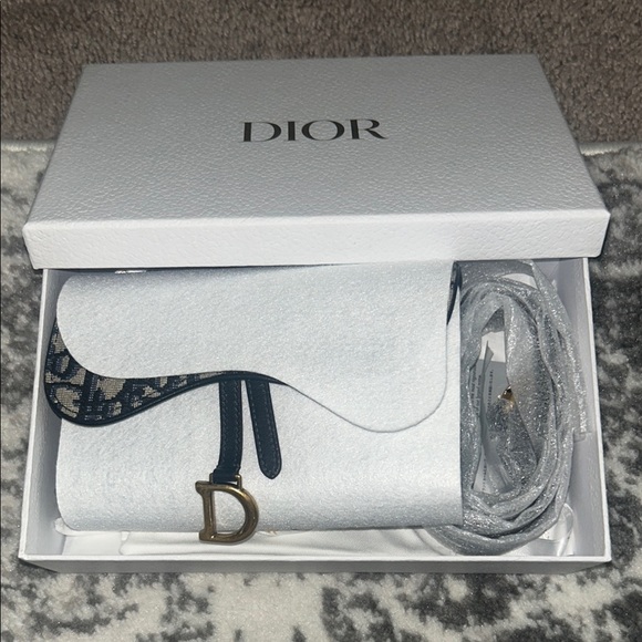 Dior Black and Cream Women's Bag Belt Bag - Picture 3 of 5